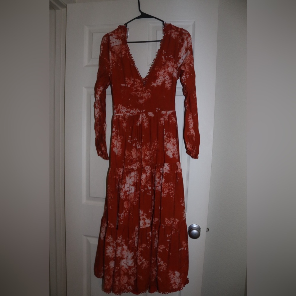 Lulus Orange Floral Print Tiered Midi Dress